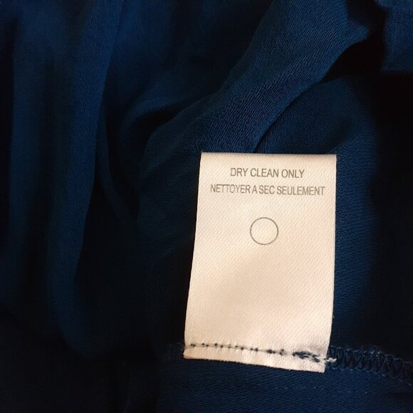 Twelfth Street by Cynthia Vincent Women's Size M Dark Blue Embroidered Boho Top - Picture 8 of 16